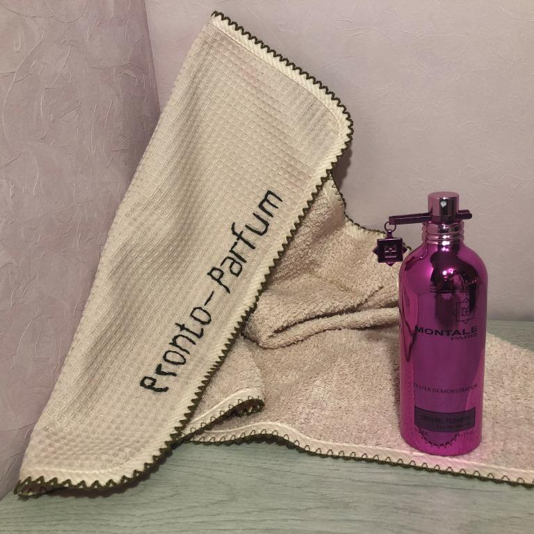 Монталь Кристал Флауэрс – парфюм с гармоничным, естественным благоуханием свежих, сочных мандаринов, цветочных нот и белого мускуса. 