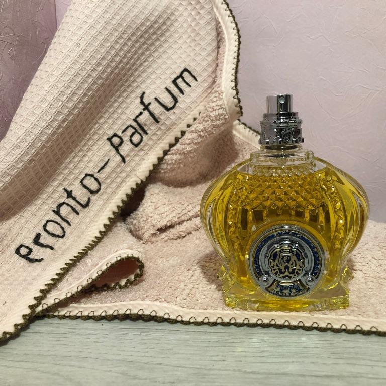 Верхние ноты: сочный апельсин, прохладный бергамот и освежающий лайм. Ноты сердца: мускатный орех, жасмин, ландыш, шалфей. Базовые ноты: пачули, ветивер, сандаловое дерево.