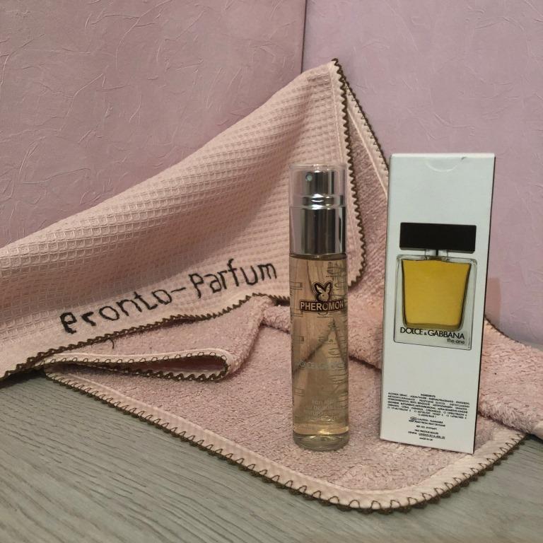 Начальные ноты: грейпфрут, базилик, кориандр. Ноты сердца: кардамон, апельсиновый цвет, имбирь. Базовые ноты: табак, белый кедр, амбра.