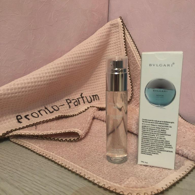 Начальные ноты: грейпфрут, нероли, петитгрейн, мандарин. Ноты сердца: водные ноты, розмарин, морские водоросли. Базовые ноты: амбра, вирджинский кедр.