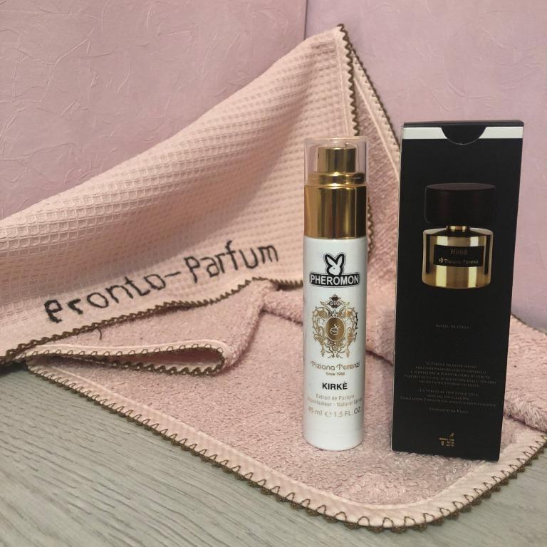 Начальные ноты: персик, маракуйя, лист чёрной смородины, малина, песок, груша. Ноты сердца: ландыш. Базовые ноты: мускус, сандал, гелиотроп, пачули, ваниль.