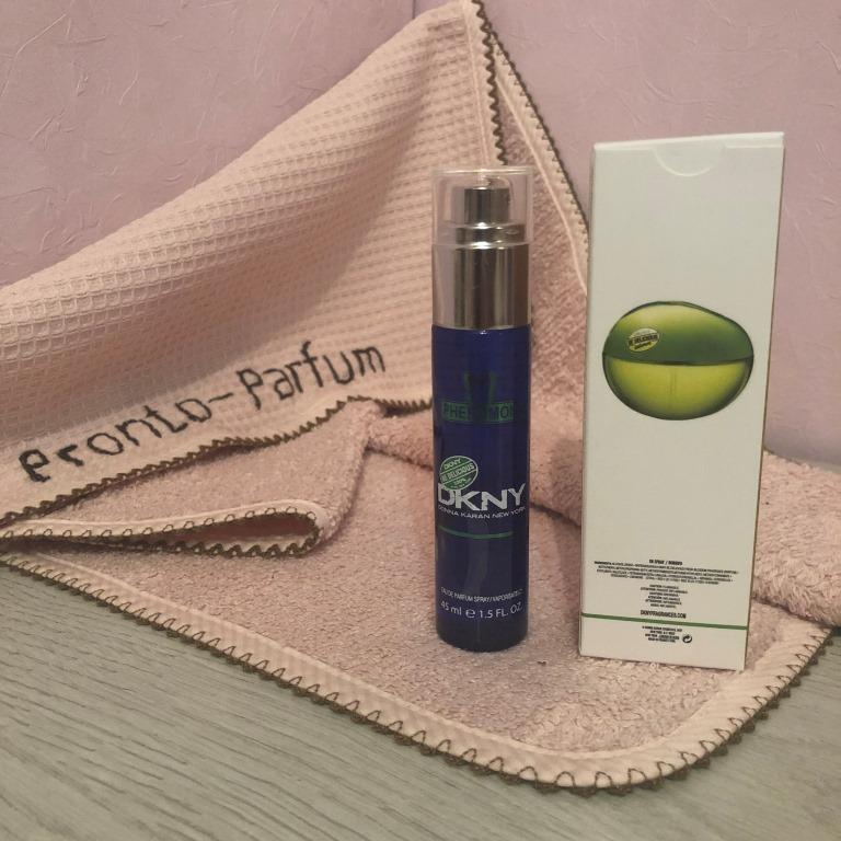 Начальные ноты: магнолия, огурец, грейпфрут. Ноты сердца: зелёное яблоко, роза, тубероза, фиалка, ландыш. Базовые ноты: сандал, амбра, древесные аккорды. 