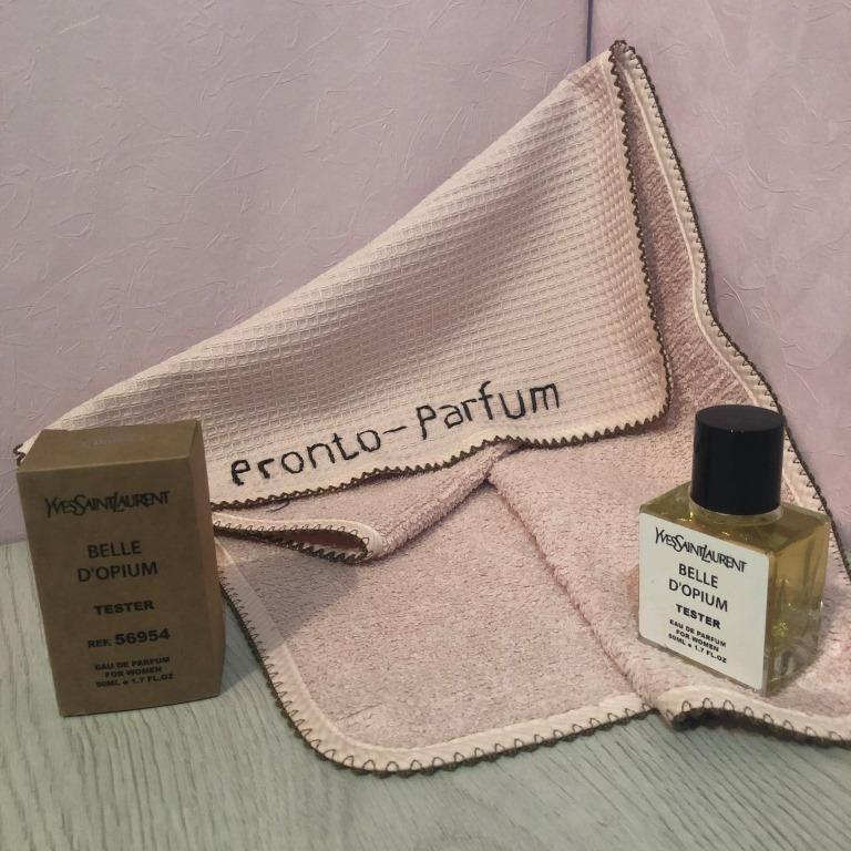 Ноты сердца: персик, ладан, фруктовые ноты, табак, роза, белый перец. Базовые ноты: пачули, сандал, ваниль, амбра. Исполнение аромата: парфюмерная вода. 